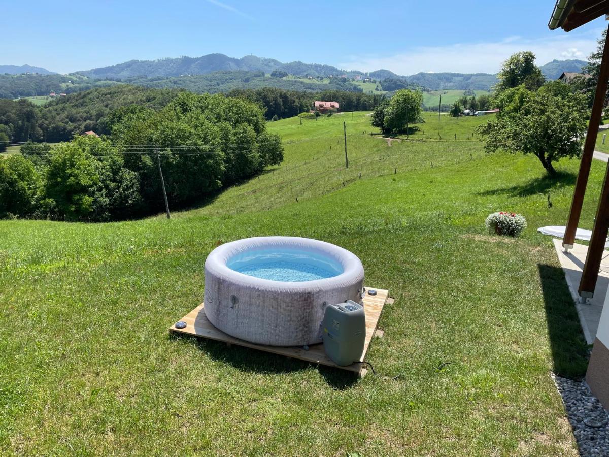 Holiday House Zlacka Gorca Pristava pri Mestinju 외부 사진