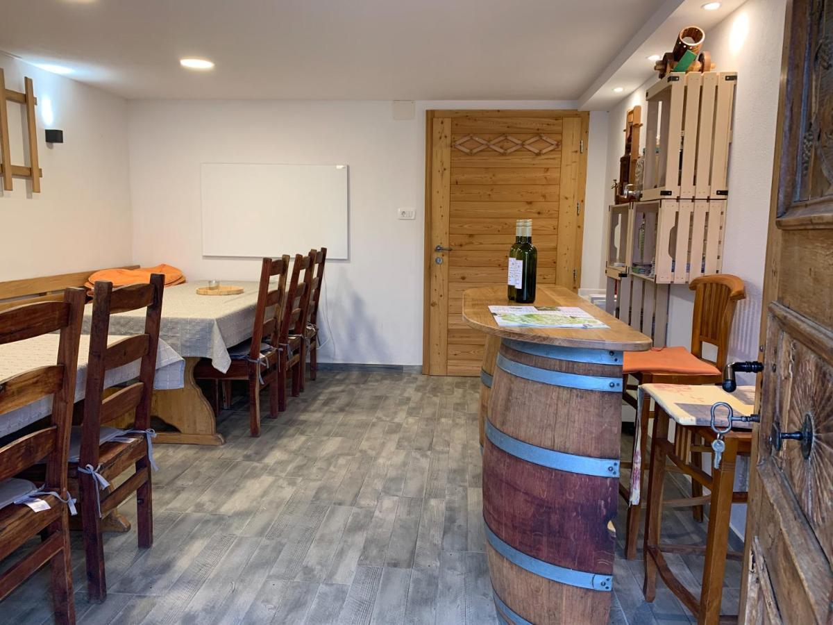 Holiday House Zlacka Gorca Pristava pri Mestinju 외부 사진